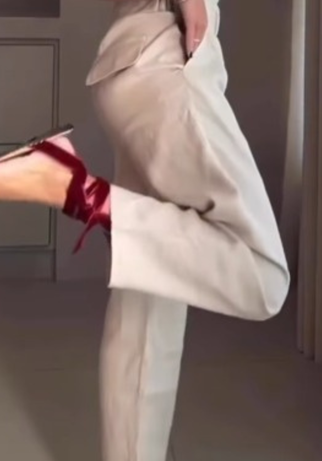 Pantalones Niccola Cayena NI989 Largos elegantes avena